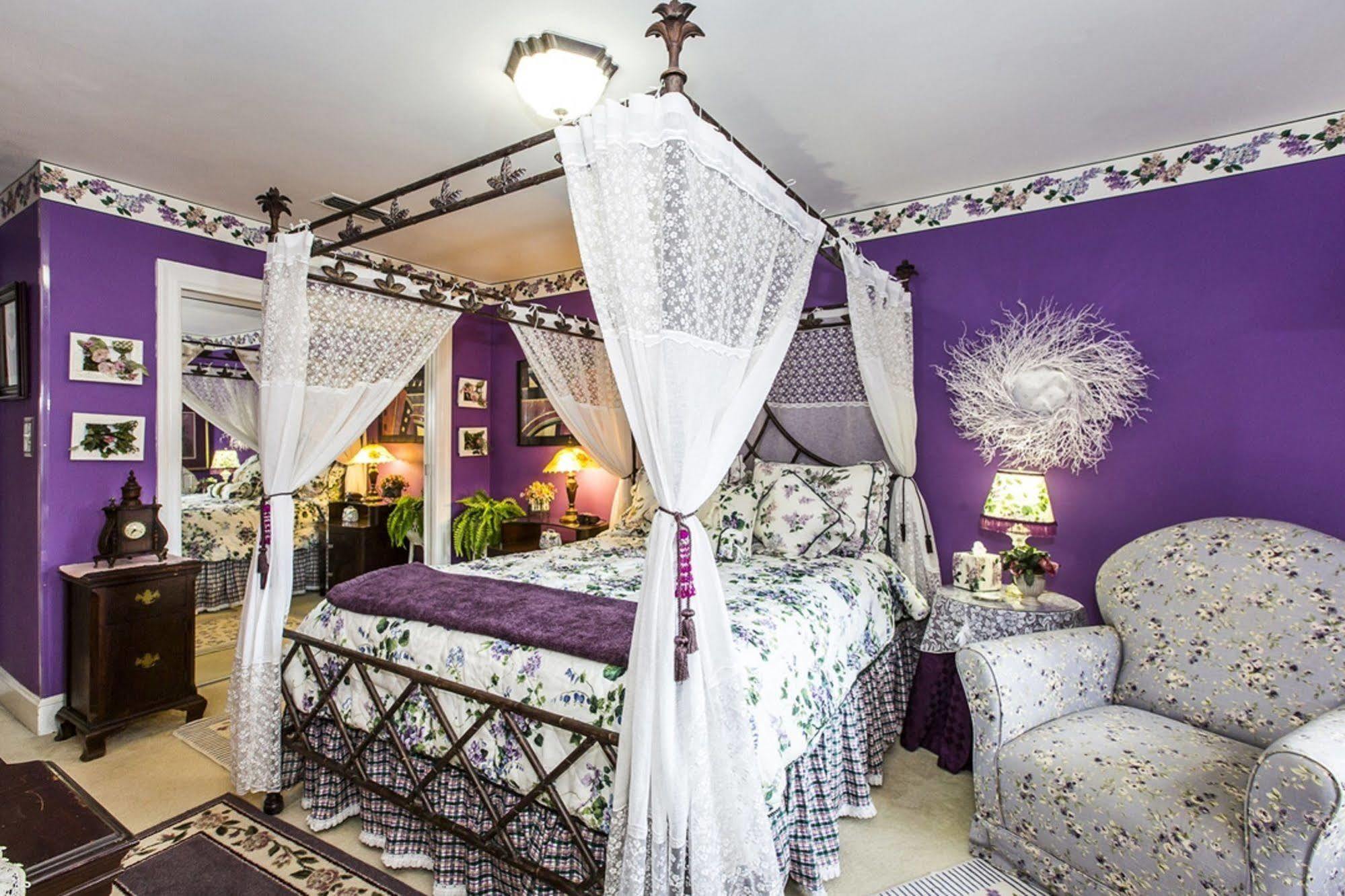 Matthews Manor Bed & Breakfast Екстериор снимка